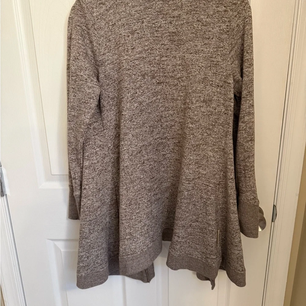 UGG Women's Heathered tan Cardigan - Picture 2 of 8